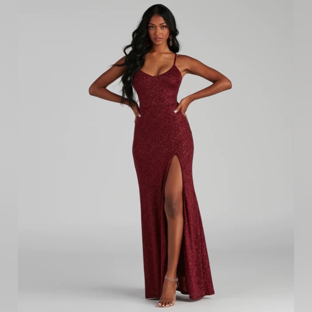Windsor Burgundy Sparkly Dress